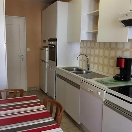 Apartamento Victoria Xiv : Bel A 350m Des Plages Avec Balcon Et Parking Biarriz